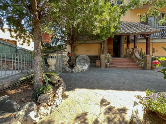Appartamento in vendita a Colle Pizzuto, Roma Capitale