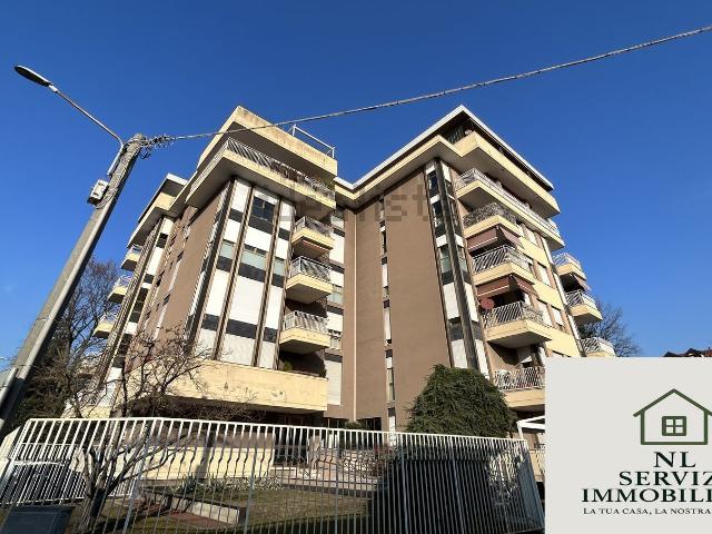 Attico in vendita a Centro, Gallarate