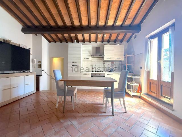 Appartamento in vendita a Chiusi Città, Toscana