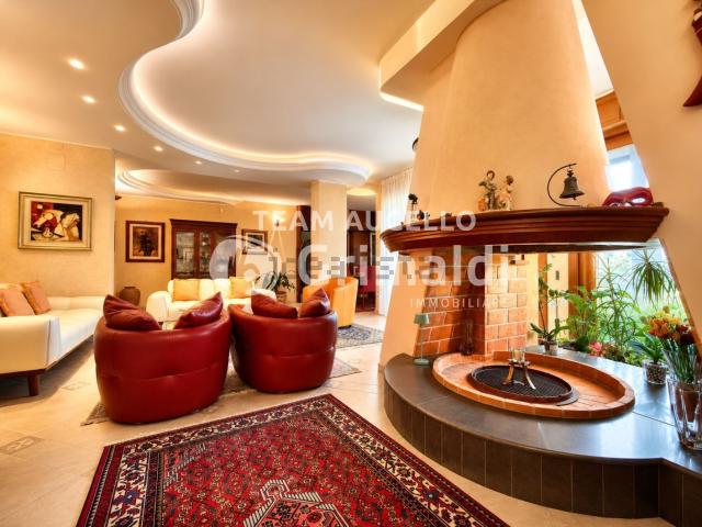 Appartamento in vendita a Casa Manzo, Salerno