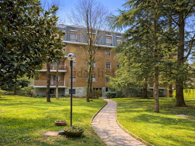 Appartamento in vendita a Lampugnano, Milano