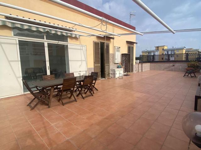 Attico in vendita a San Giorgio A Cremano, Campania