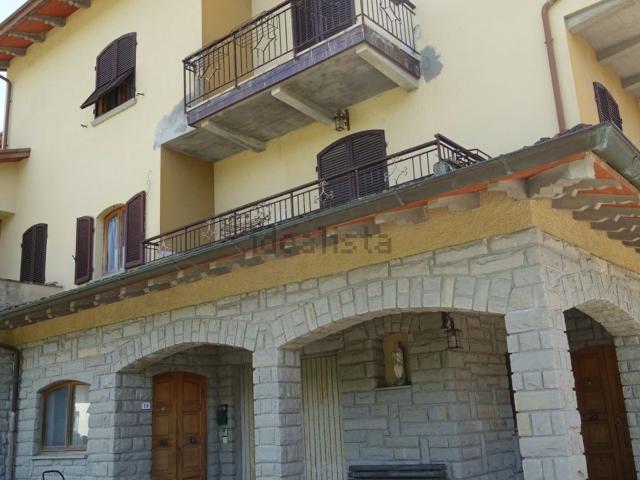 Appartamento in vendita a Ortignano, Toscana
