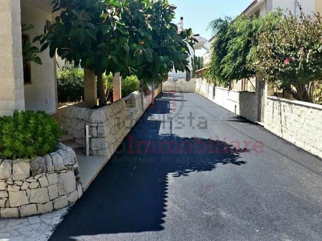 Appartamento in vendita a Vittoria, Borgo Fenicio