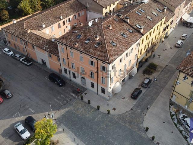 Attico in vendita a Pianura Reggiana, Re