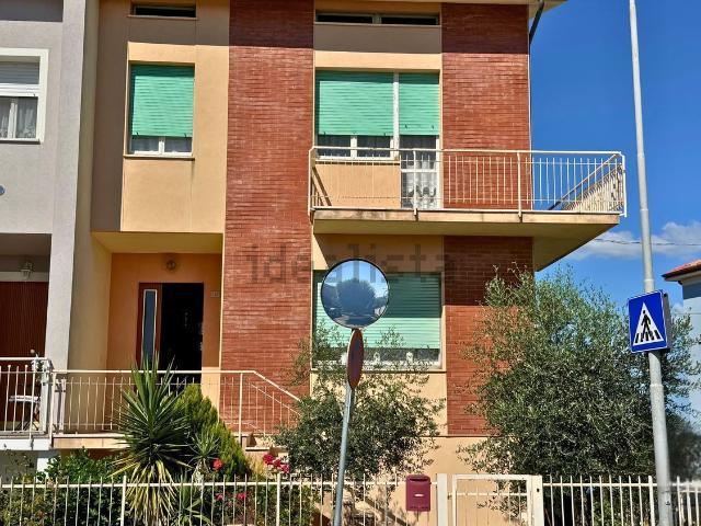 Appartamento in vendita a Solfanuccio, Marche
