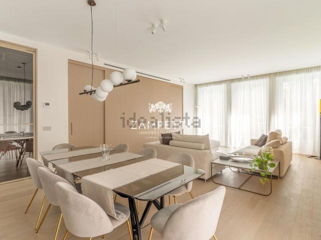 Appartamento in vendita a Tre Torri, Milano