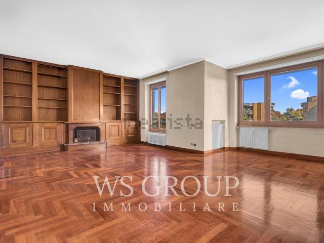 Attico in vendita a Monza, Lombardia