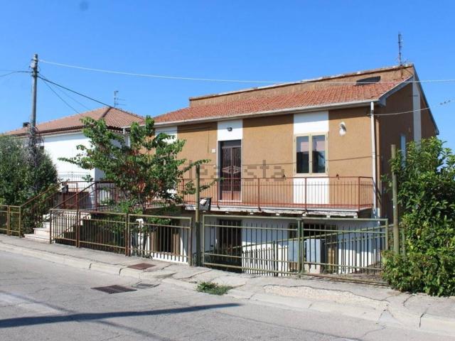 Appartamento in vendita a Castellana, Pianella