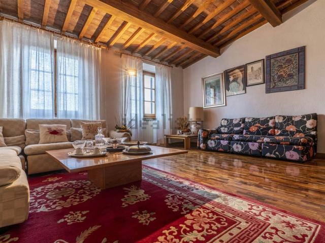 Appartamento in vendita a Barberino Tavarnelle, Tavarnelle Val Di Pesa