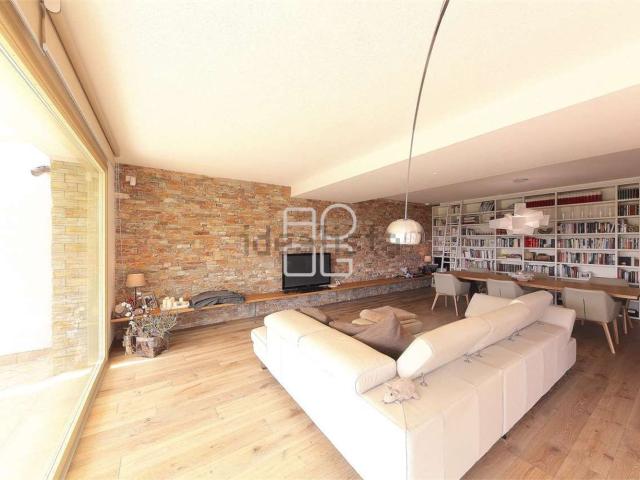 Appartamento in vendita a Padenghe Sul Garda, Lombardia