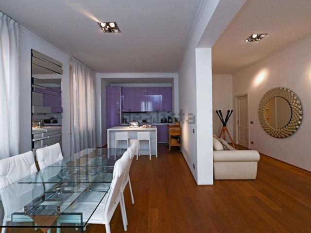 Appartamento in vendita a Centro Storico, Modena