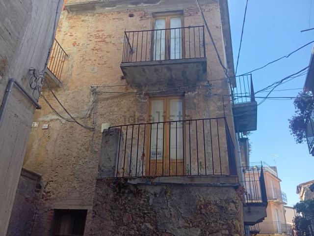 Appartamento in vendita a Serro, Ficarra