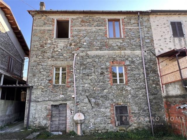 Appartamento in vendita a Unione di comuni Montana Lunigiana, Filattiera