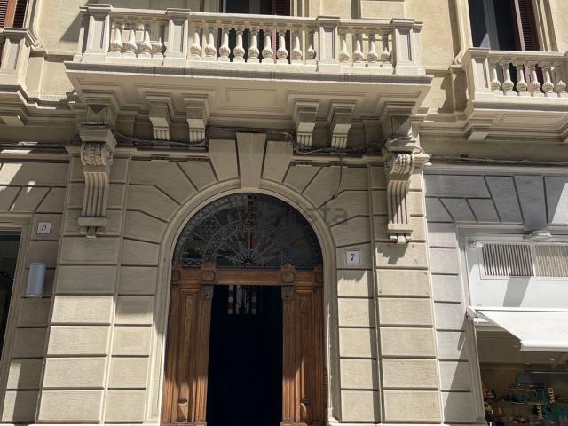 Appartamento in vendita a Municipio 1, Puglia