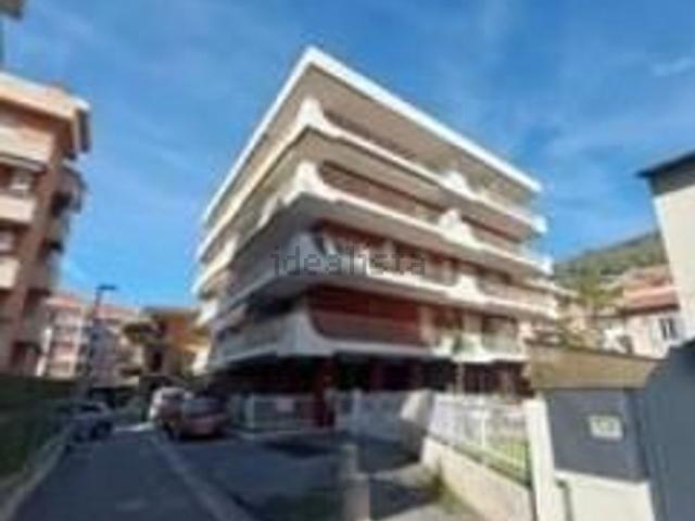 Appartamento in vendita a Ventimiglia, Liguria