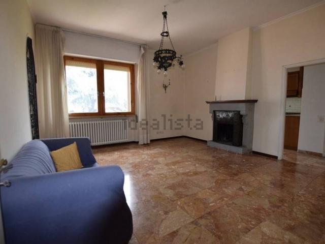 Appartamento in vendita a Lecchi, Toscana