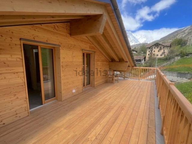Attico in vendita a Cheperon, Valtournenche