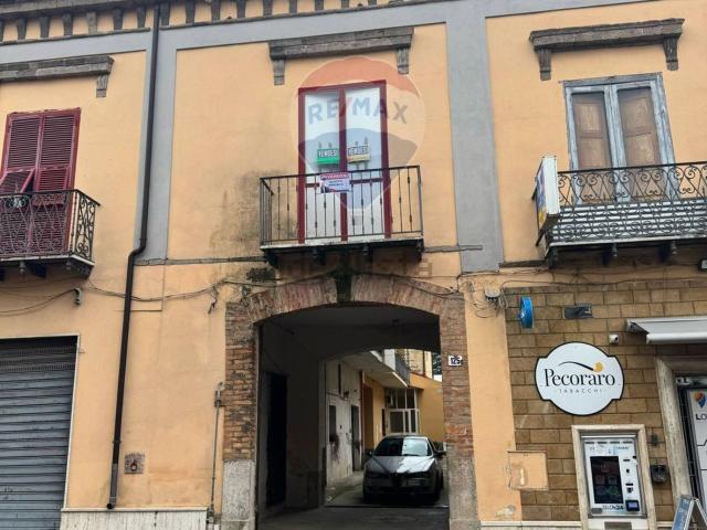 Appartamento in vendita a Carinola, Campania