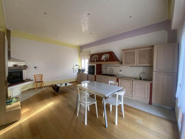 Appartamento in vendita a San Casciano in Val di Pesa, Calzaiolo