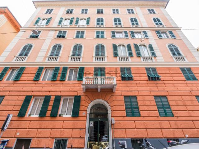 Appartamento in vendita a Centro Est, Serra Riccò
