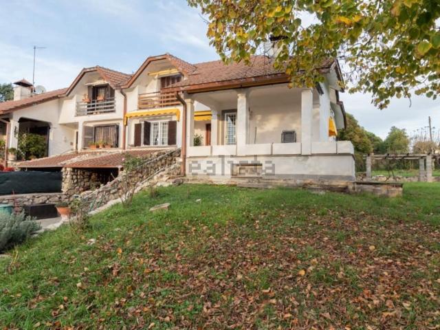 Appartamento in vendita a Fontevivola, Sutri