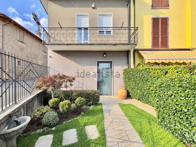 Appartamento in vendita a Colombaro, Corte Franca