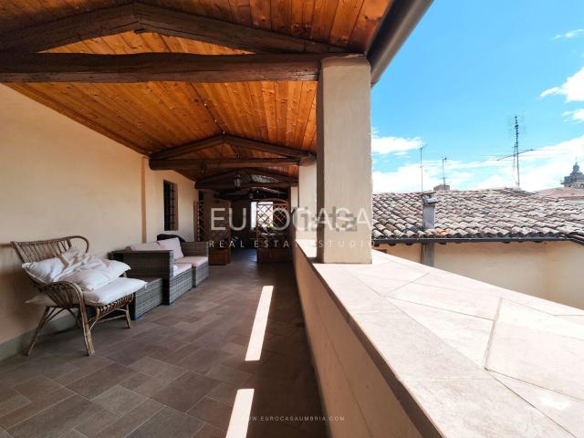 Appartamento in vendita a San Leo Bastia, Umbria