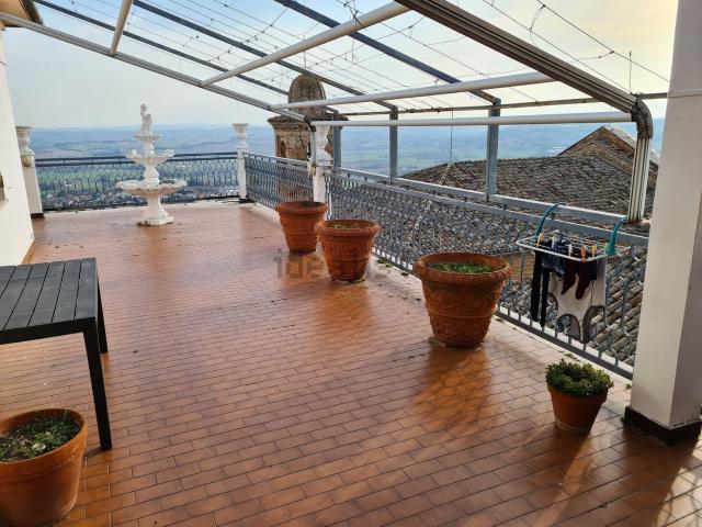 Attico in vendita a Osimo, Ancona