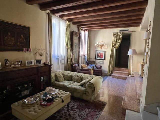 Appartamento in vendita a Sant'Osvaldo, Padova