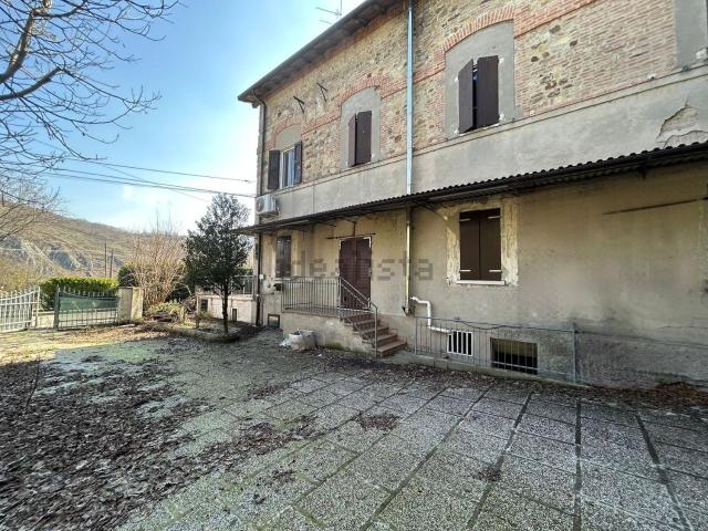Appartamento in vendita a Tresinaro - Secchia, Re