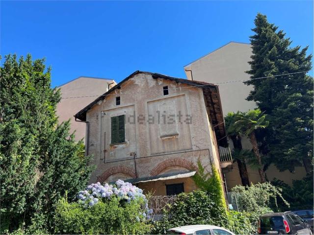 Appartamento in vendita a Pallanza, Piemonte