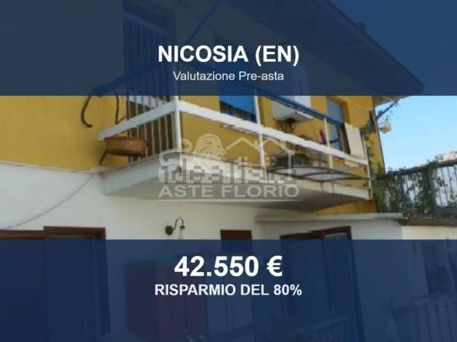 Appartamento in vendita a Nicosia, Enna