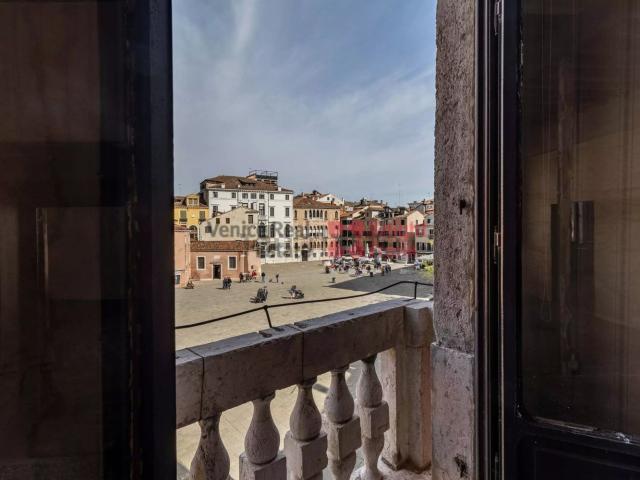 Appartamento in vendita a Venezia-Murano-Burano, Venezia