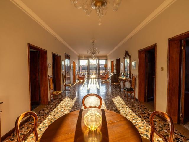 Appartamento in vendita a Venezia-Murano-Burano, Venezia