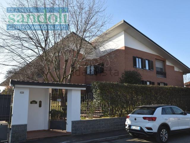 Appartamento in vendita a Caresanablot, Vercelli