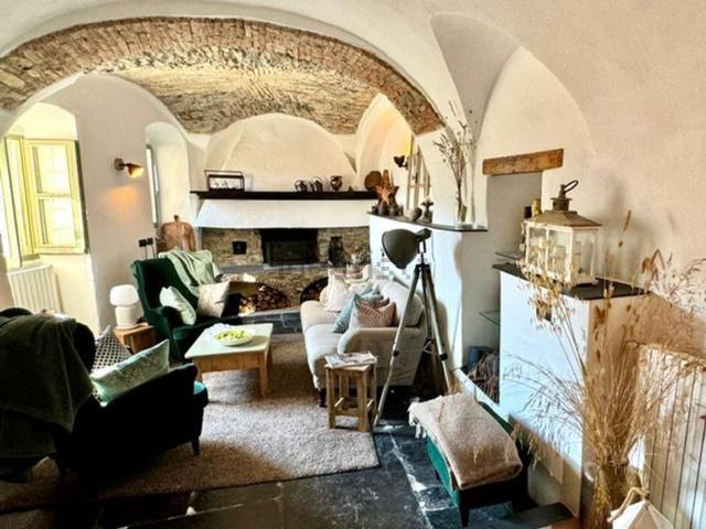 Appartamento in vendita a Isolalunga, Dolcedo