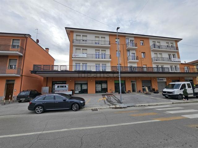 Appartamento in vendita a Scaloni, Marche