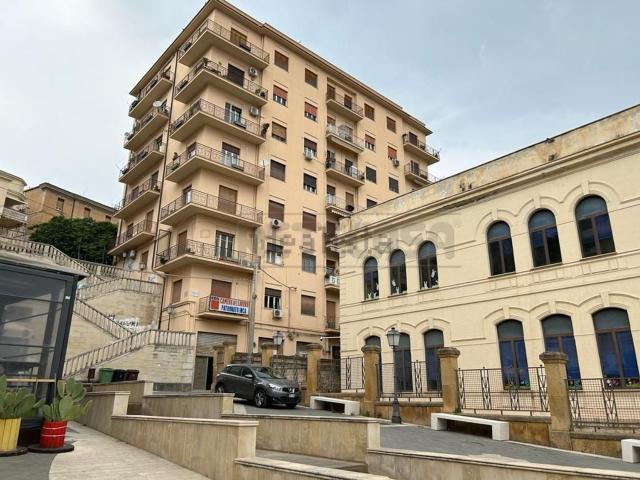 Attico in vendita a Quartiere Provvidenza, Caltanissetta