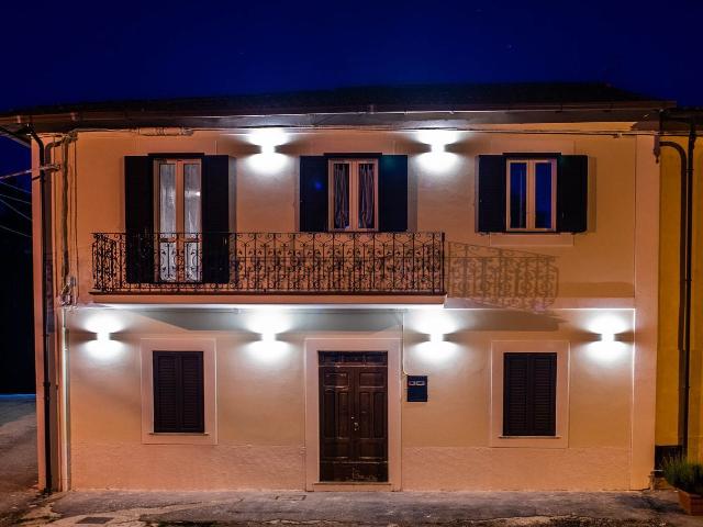 Appartamento in vendita a Scurcola Marsicana, Abruzzo