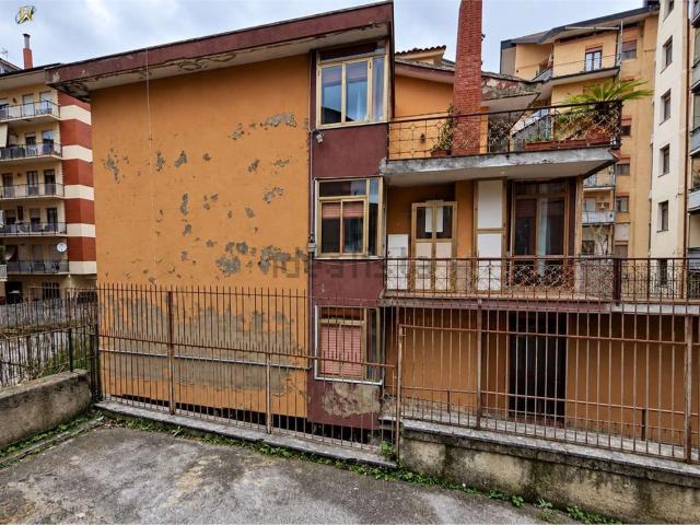 Appartamento in vendita a Avellino