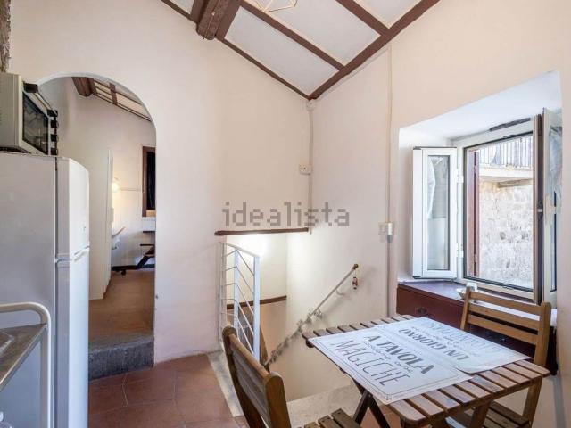 Appartamento in vendita a Viterbo, Lazio