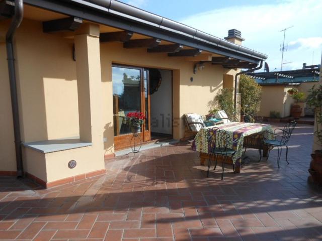 Appartamento in vendita a Mezzana, Prato