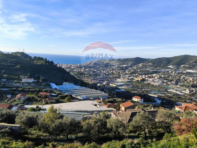 Appartamento in vendita a Castellaro, Liguria