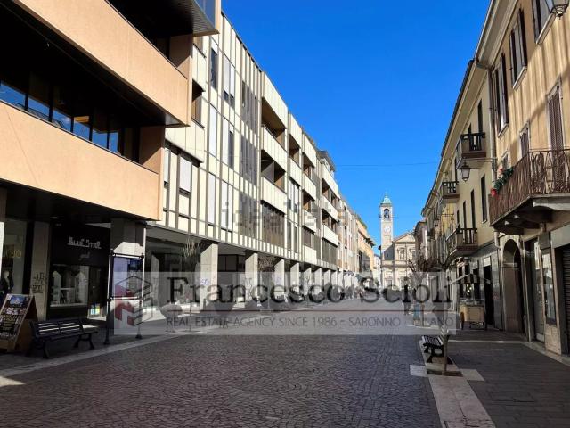 Appartamento in vendita a Volta-Prealpi, Saronno
