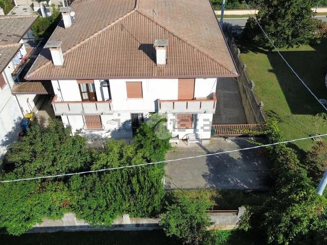 Appartamento in vendita a Tezze sul Brenta, Vicenza