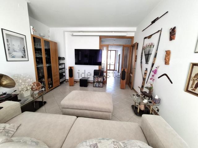 Attico in vendita a Palazzo Del Pero, Toscana