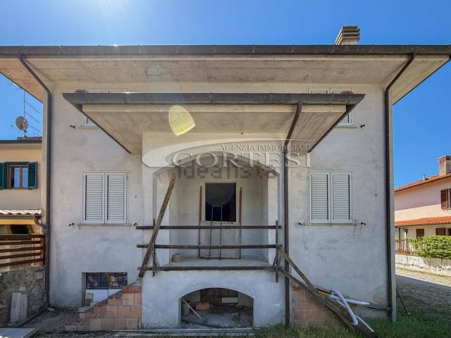 Appartamento in vendita a Palazzo Del Pero, Toscana