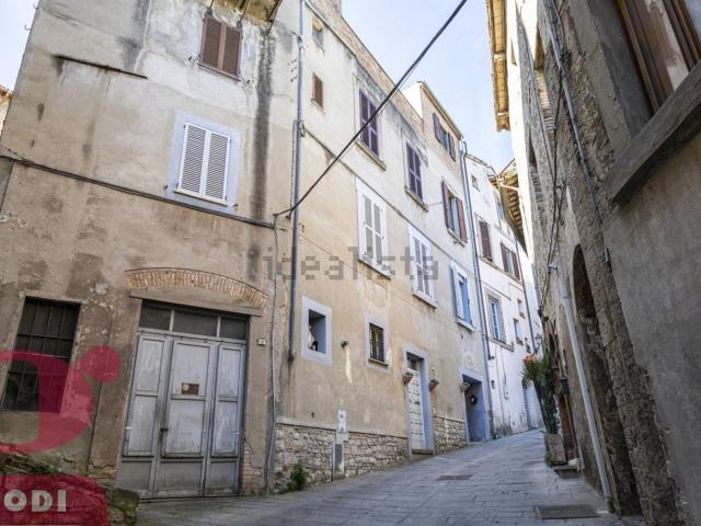 Appartamento in vendita a Izzalini, Umbria