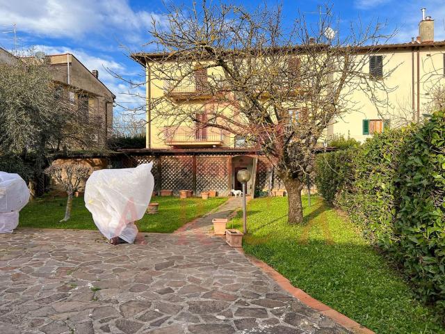Appartamento in vendita a San Casciano in Val di Pesa, Mercatale Val Di Pesa
